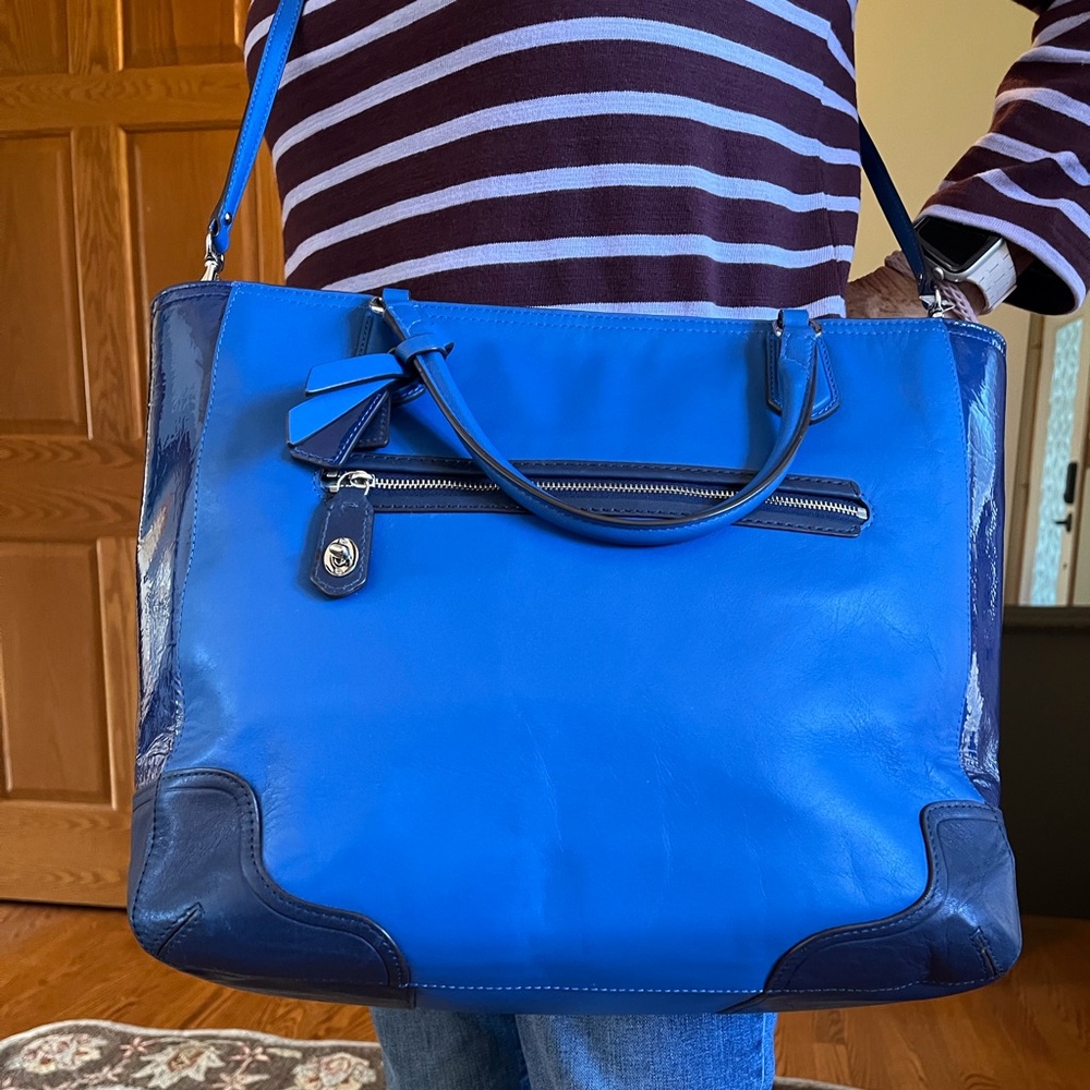 Coach leather/patent leather large tote